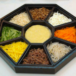 韓国伝統料理　九節板（クジョルバン）
